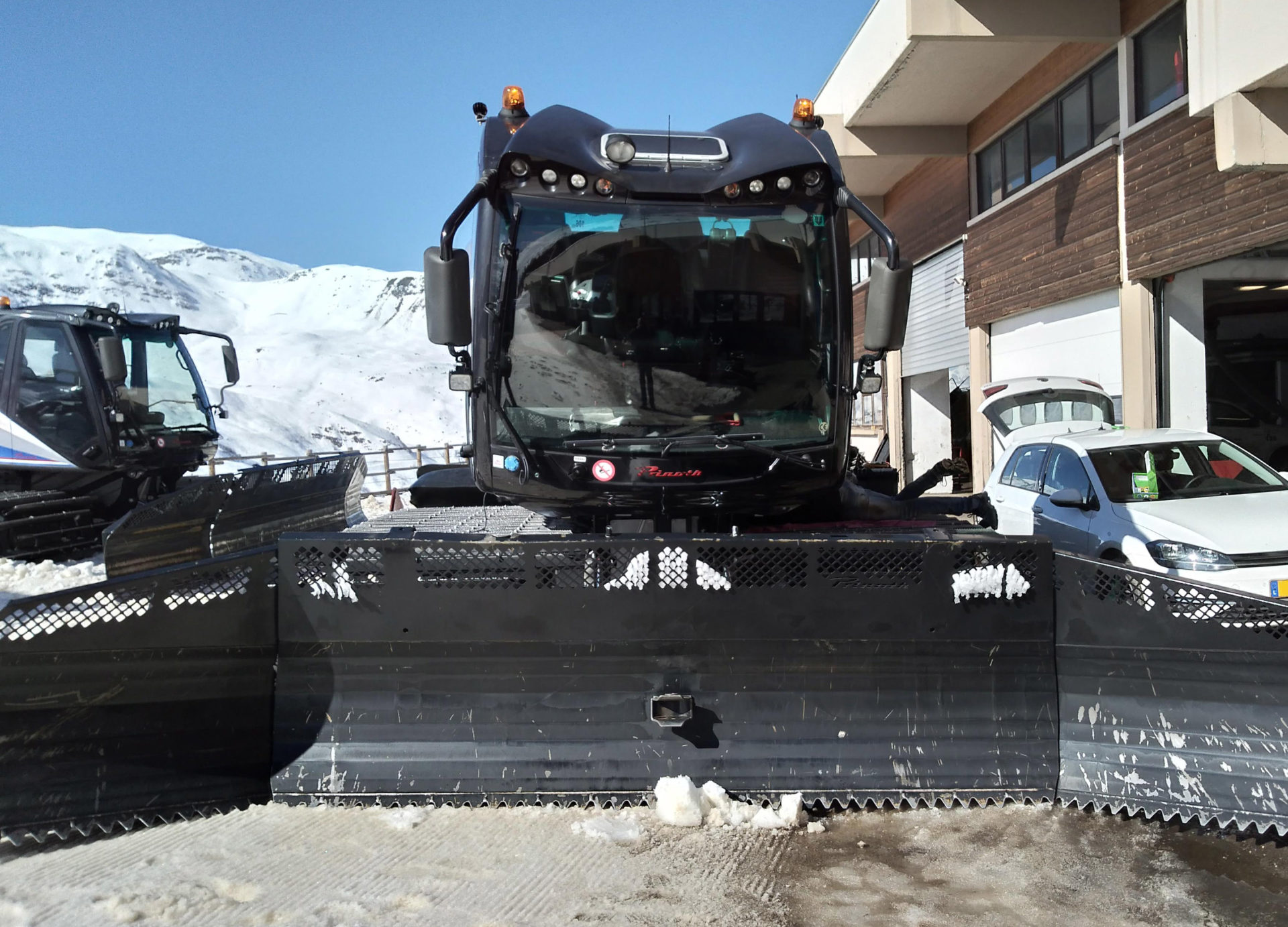 PRINOTH kar temizleme aracına kurulum