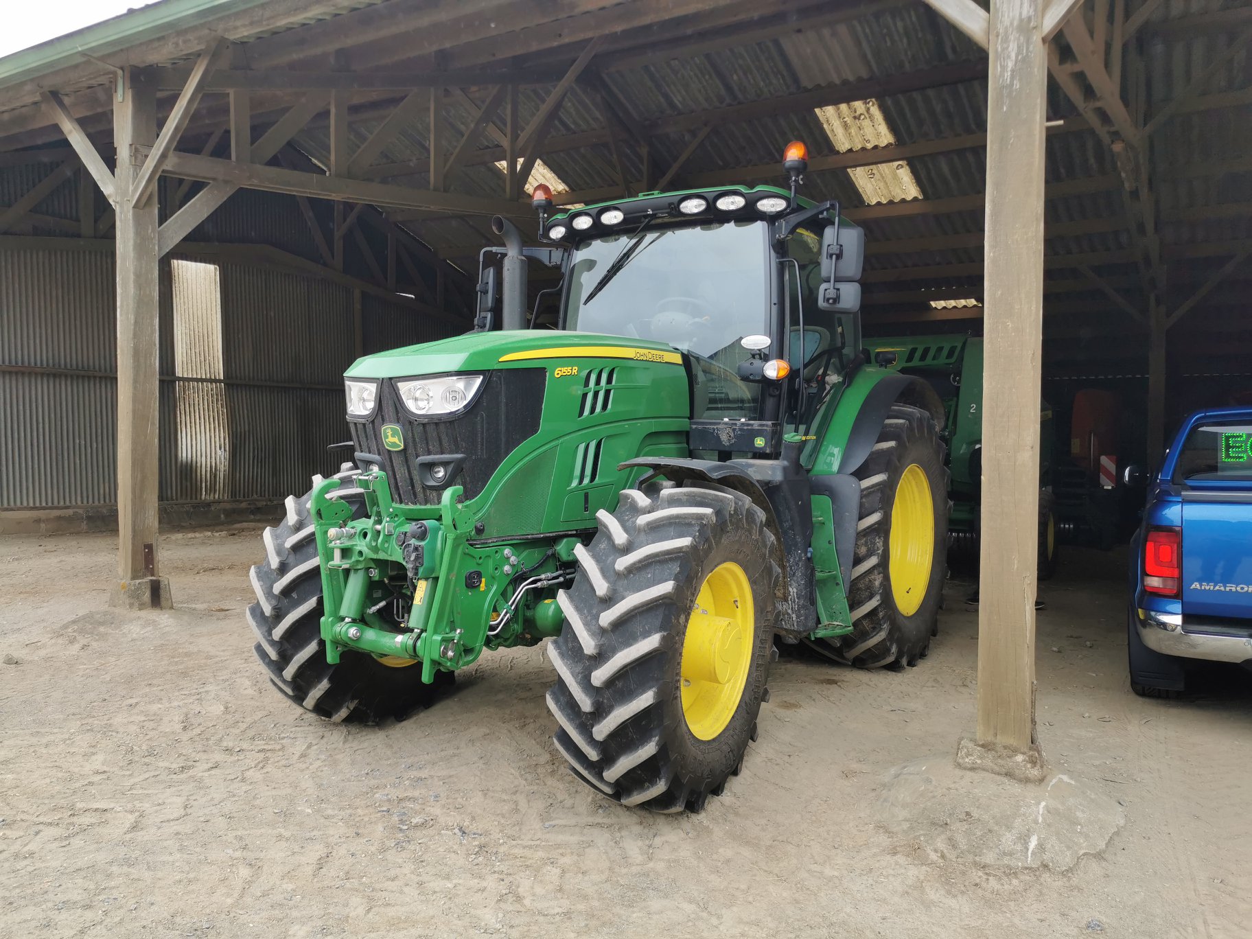 JOHN DEERE 6155R