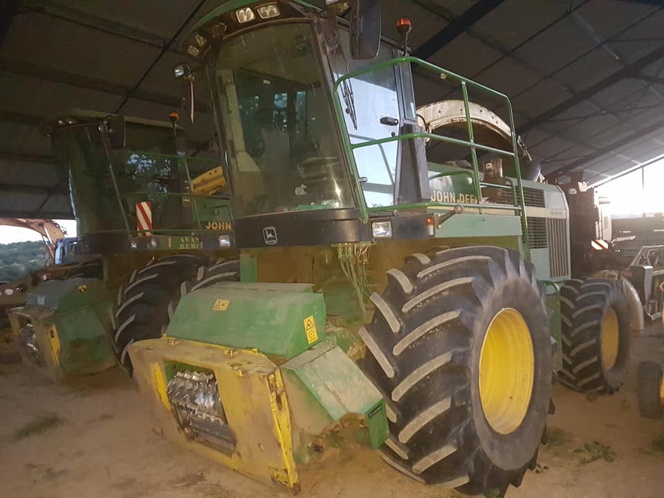 JOHN DEERE 6950