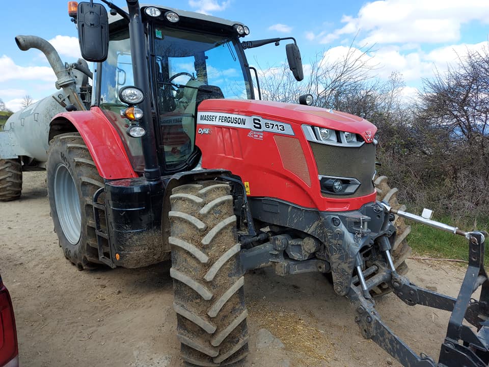 MASSEY FERGUSSON 6713 S