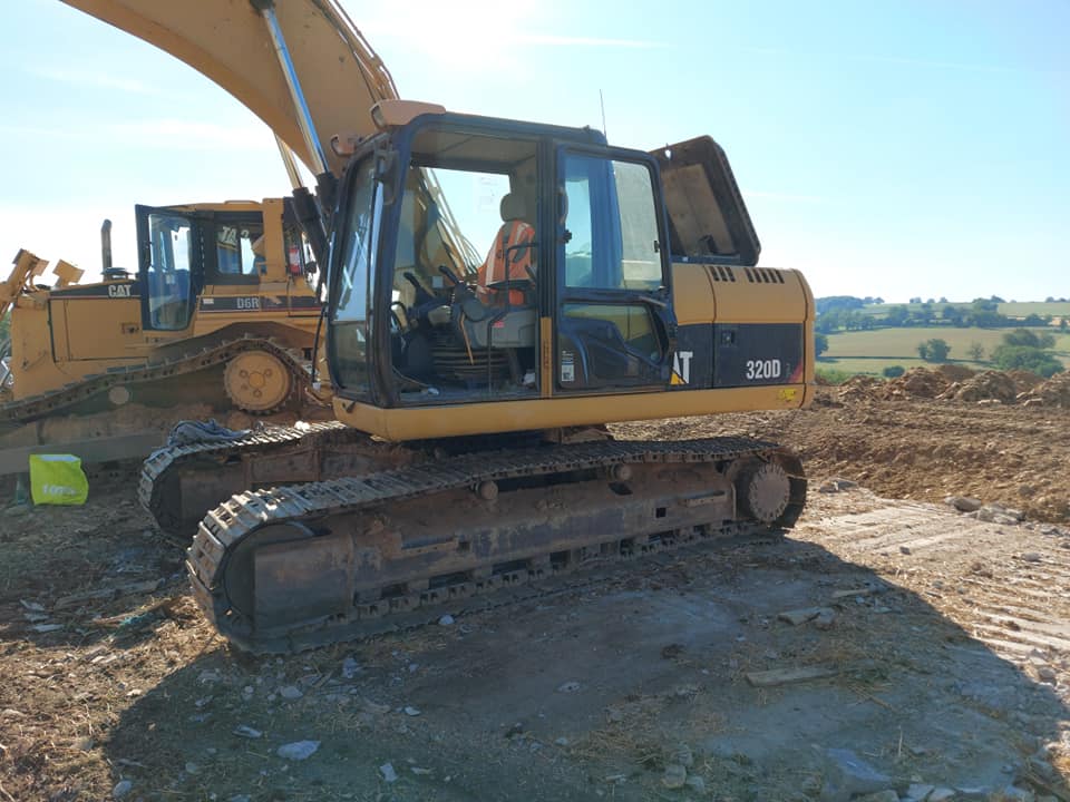 Equipment of a CAT 320D L